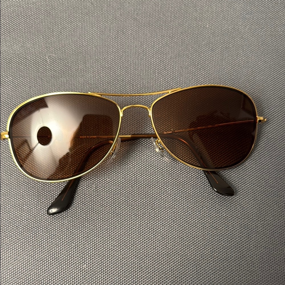 RayBan Gold Aviator Sunglasses FRAME (has prescription lenses in them!)